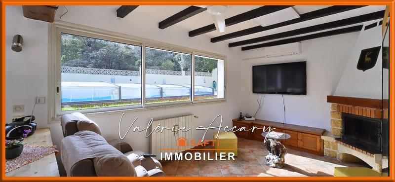 Maison - 102 m² - 4 pièces