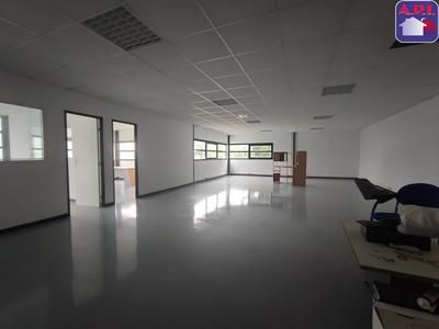 Bureau - 188 m²