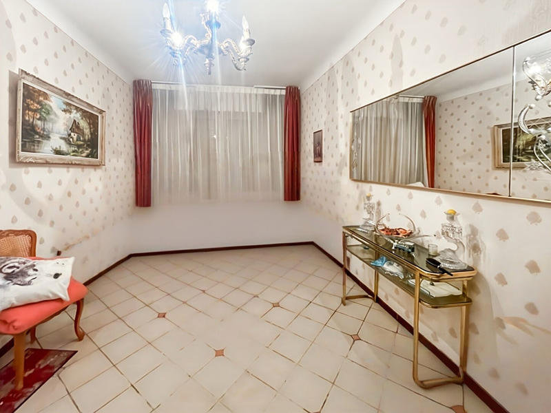 Maison - 93 m² - 5 pièces