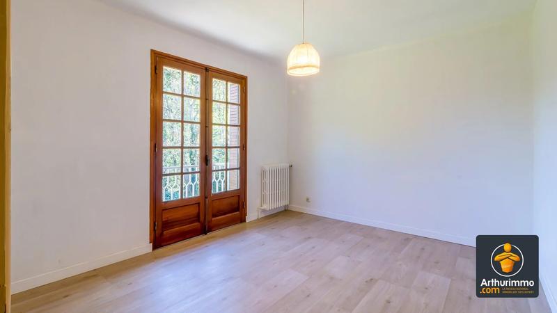 Maison - 170 m² - 7 pièces
