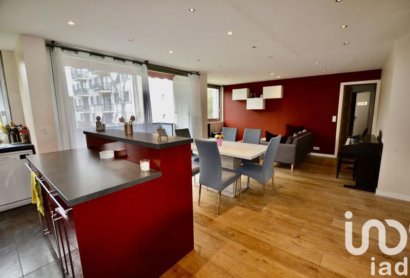 Appartement - 77 m² - 5 pièces