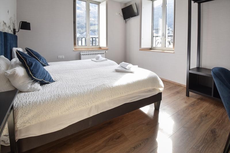 Fonds de commerce - 1 400 m²