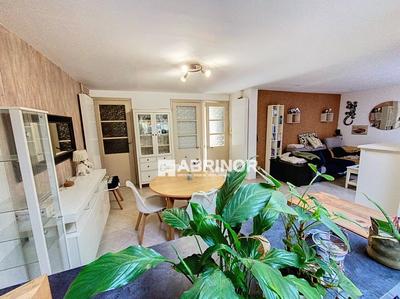 Maison - 146 m² - 6 pièces