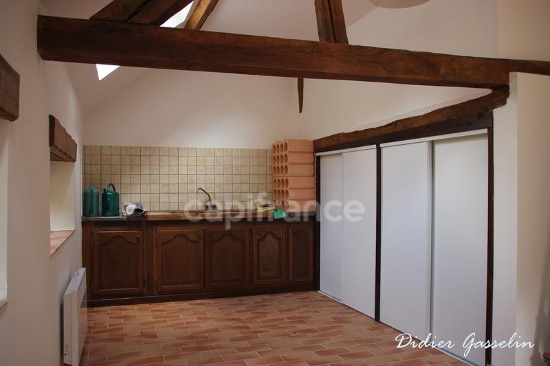 Maison - 351 m² - 10 pièces