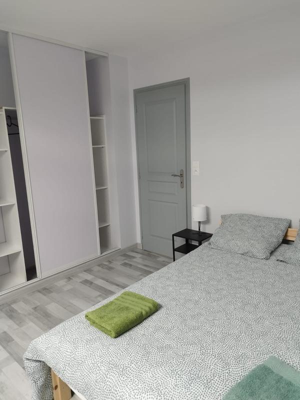 Maison - 272 m² - 12 pièces