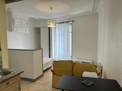Studio - 28 m² - 1 pièce