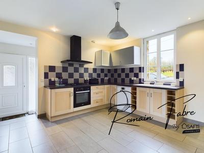 Maison - 123 m² - 4 pièces