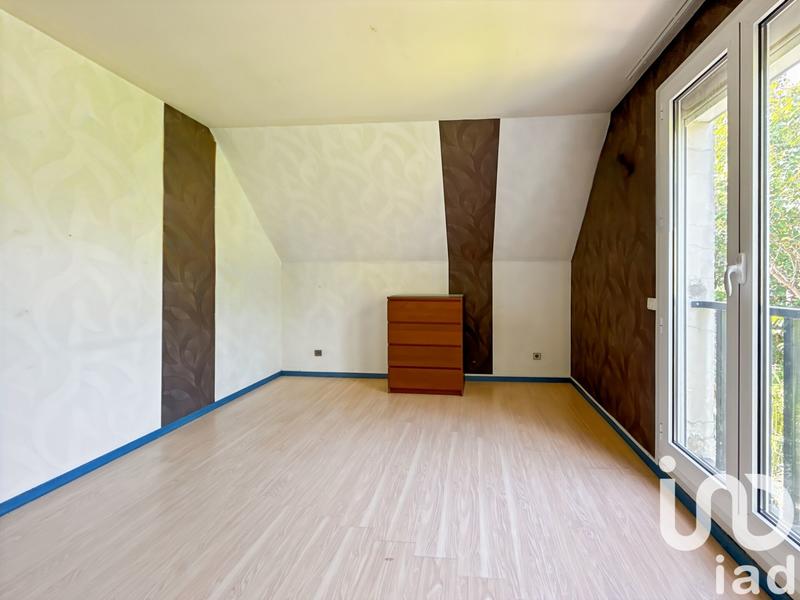 Maison - 209 m² - 8 pièces