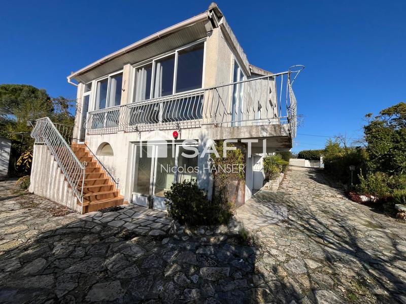 Maison - 147 m² - 7 pièces