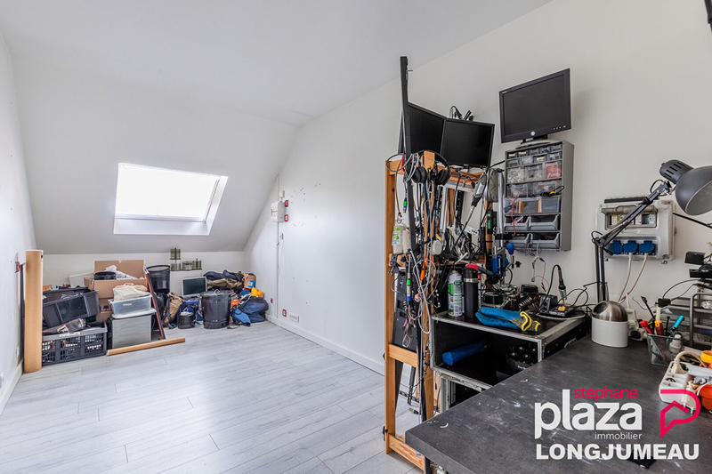 Appartement - 97 m² - 5 pièces