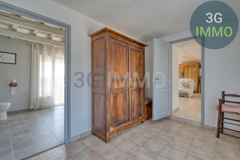 Maison - 200 m² - 6 pièces