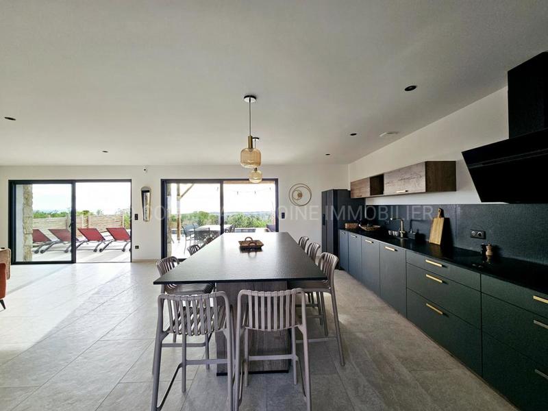 Villa - 136 m² - 4 pièces