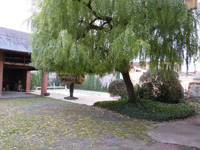 Maison - 240 m² - 10 pièces