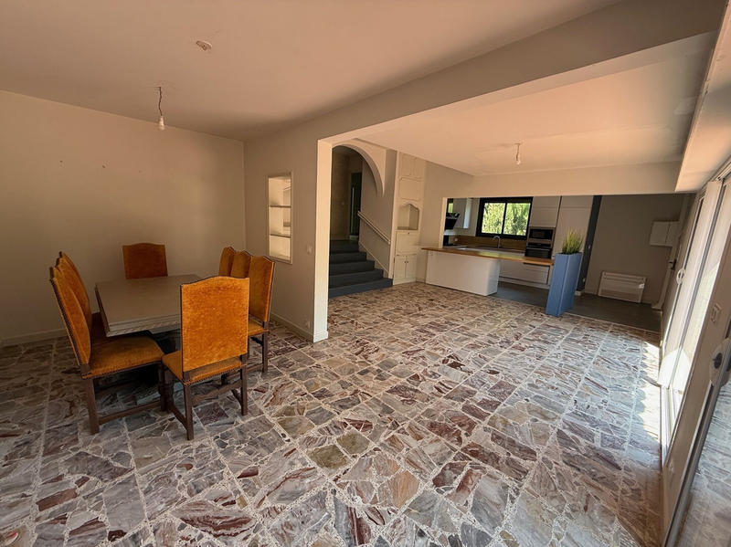 Villa - 102 m² - 4 pièces