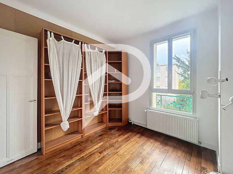 Maison - 80 m² - 5 pièces