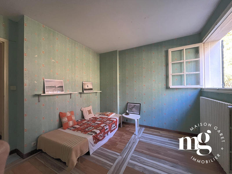 Maison ancienne - 250 m² - 9 pièces