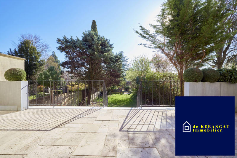 Maison traditionnelle - 160 m² - 7 pièces