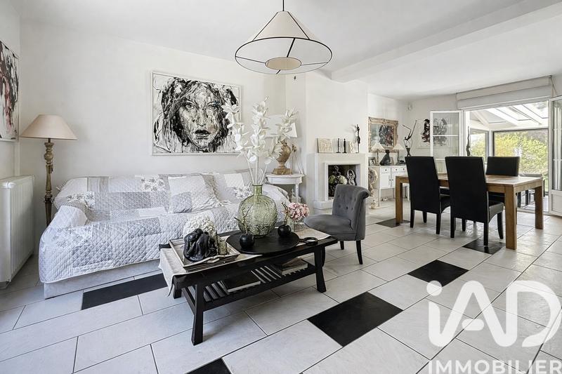 Maison - 146 m² - 7 pièces