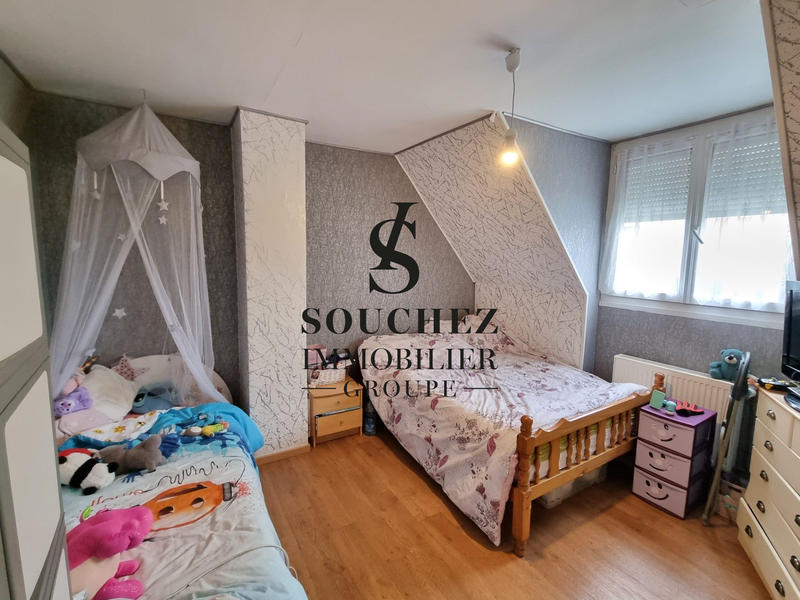 Maison - 102 m² - 5 pièces