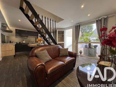 Maison de ville - 84 m² - 6 pièces