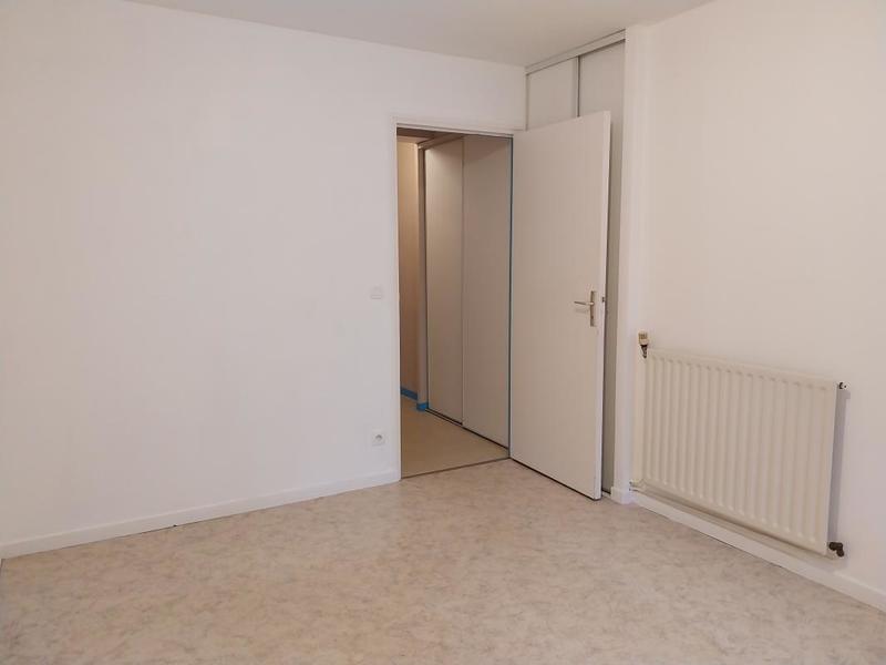 Appartement ancien - 66 m² - 3 pièces