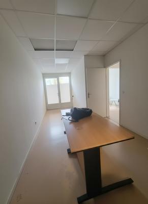 Bureau - 66 m² - 4 pièces