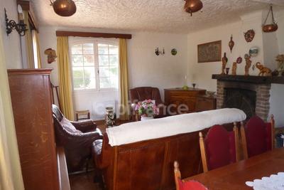 Maison - 269 m² - 14 pièces