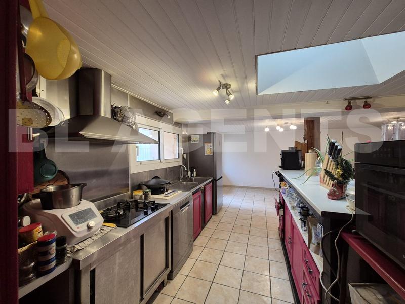 Maison - 112 m² - 4 pièces