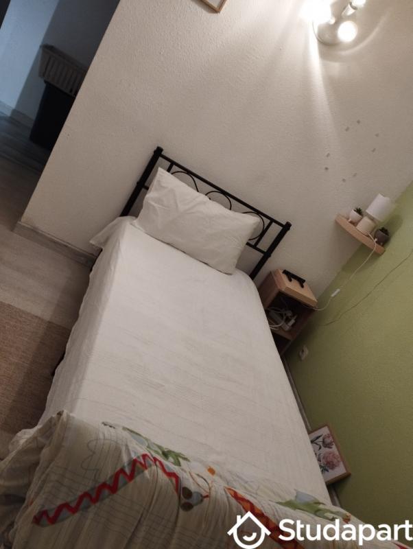 Chambre - 12 m² - 1 pièce