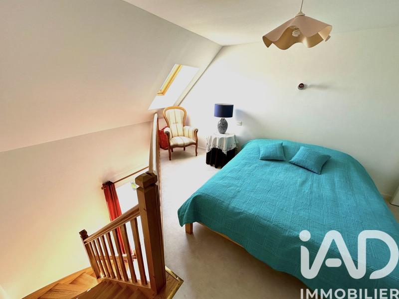 Maison de maîtres - 303 m² - 13 pièces