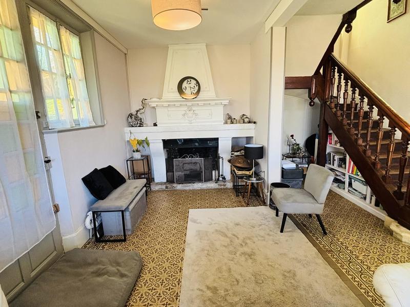 Maison ancienne - 183 m² - 11 pièces