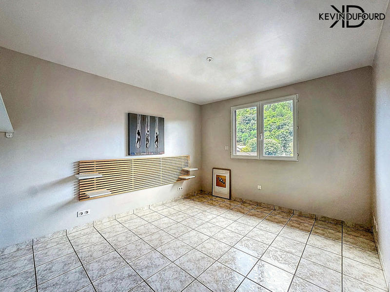 Immeuble - 200 m² - 10 pièces