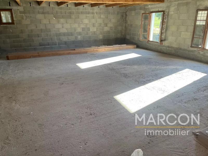 Maison - 157 m² - 3 pièces