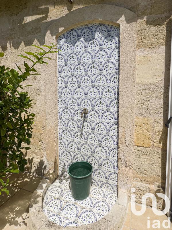 Maison - 250 m² - 8 pièces