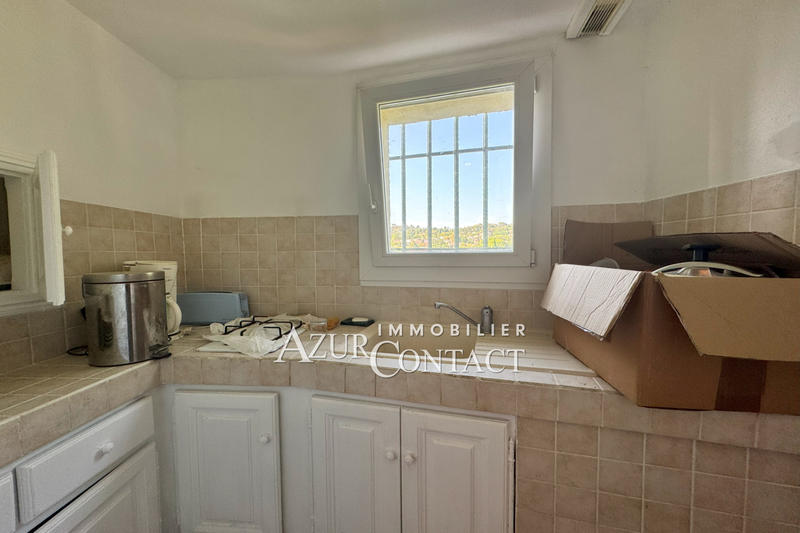 Maison - 210 m² - 8 pièces