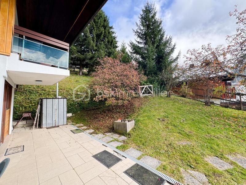 Maison - 255 m² - 12 pièces