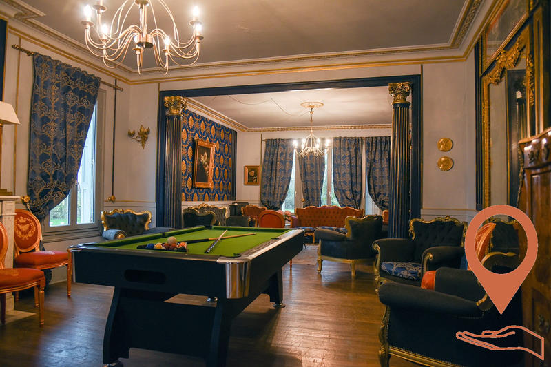 Manoir - 430 m² - 12 pièces