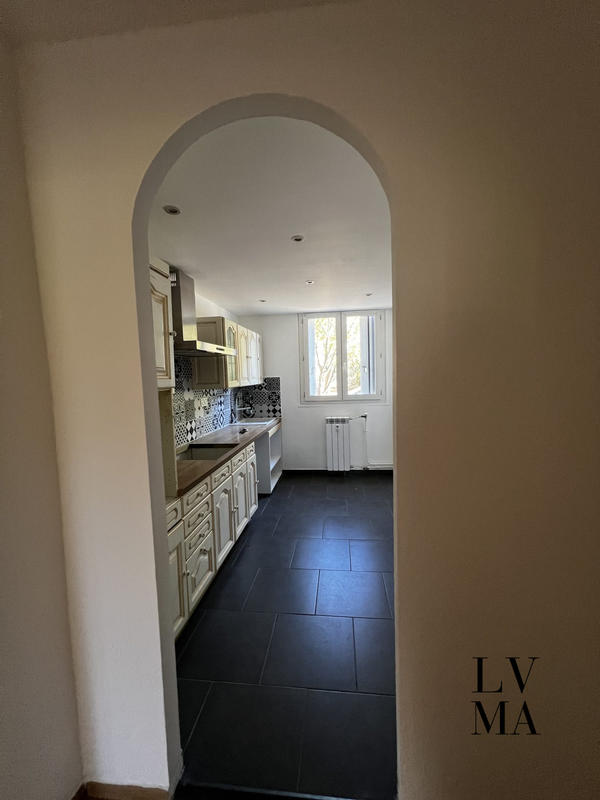 Appartement - 86 m² - 5 pièces