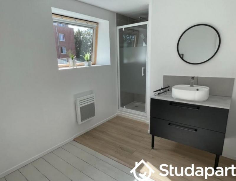 Chambre - 13 m² - 1 pièce