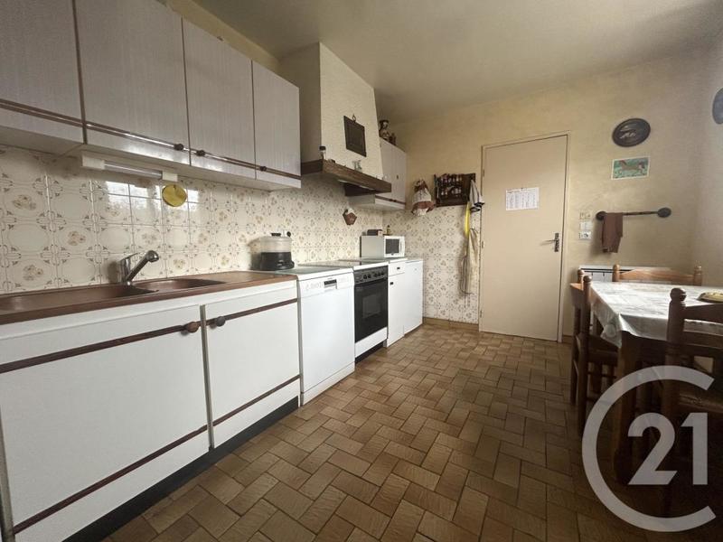 Maison - 77 m² - 4 pièces