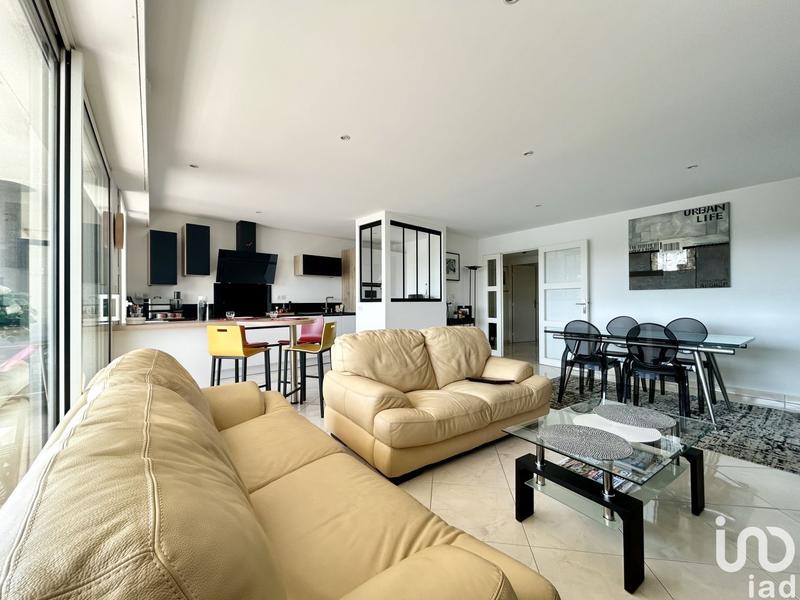 Appartement - 94 m² - 4 pièces