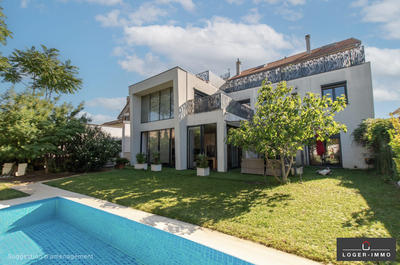 Maison contemporaine - 206 m² - 5 pièces