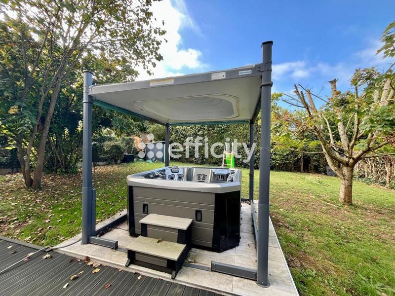 Maison - 135 m² - 6 pièces