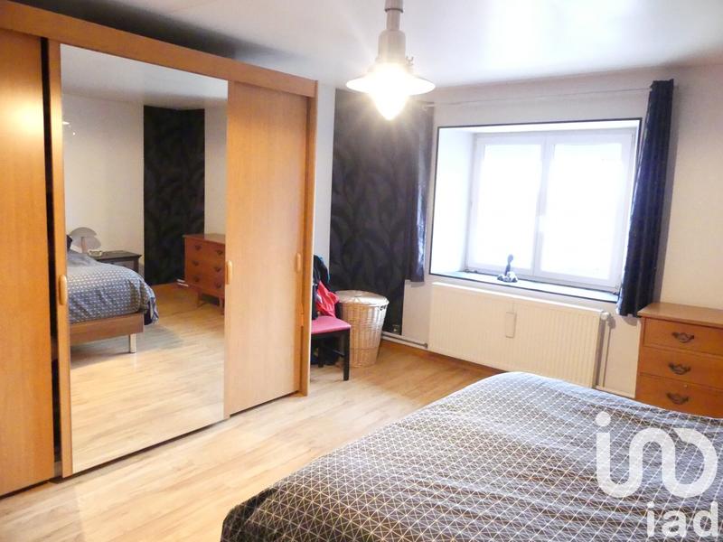 Maison - 230 m² - 6 pièces