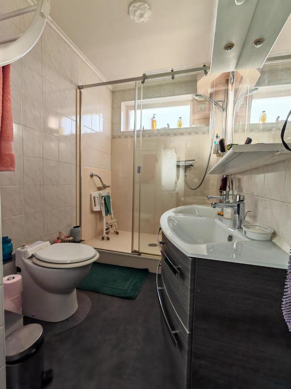 Appartement - 104 m² - 5 pièces