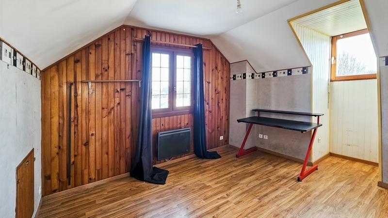 Maison - 103 m² - 4 pièces