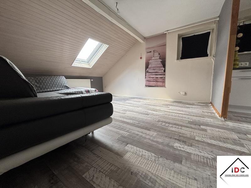 Maison - 165 m² - 9 pièces