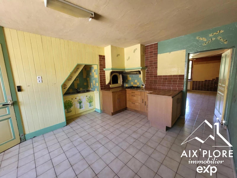 Maison traditionnelle - 150 m² - 6 pièces