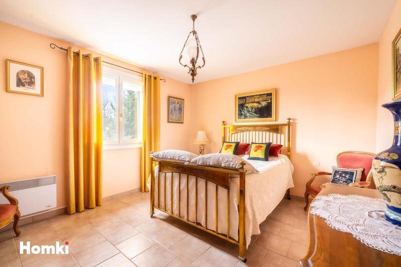 Villa - 166 m² - 6 pièces