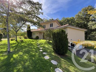 Maison - 144 m² - 6 pièces